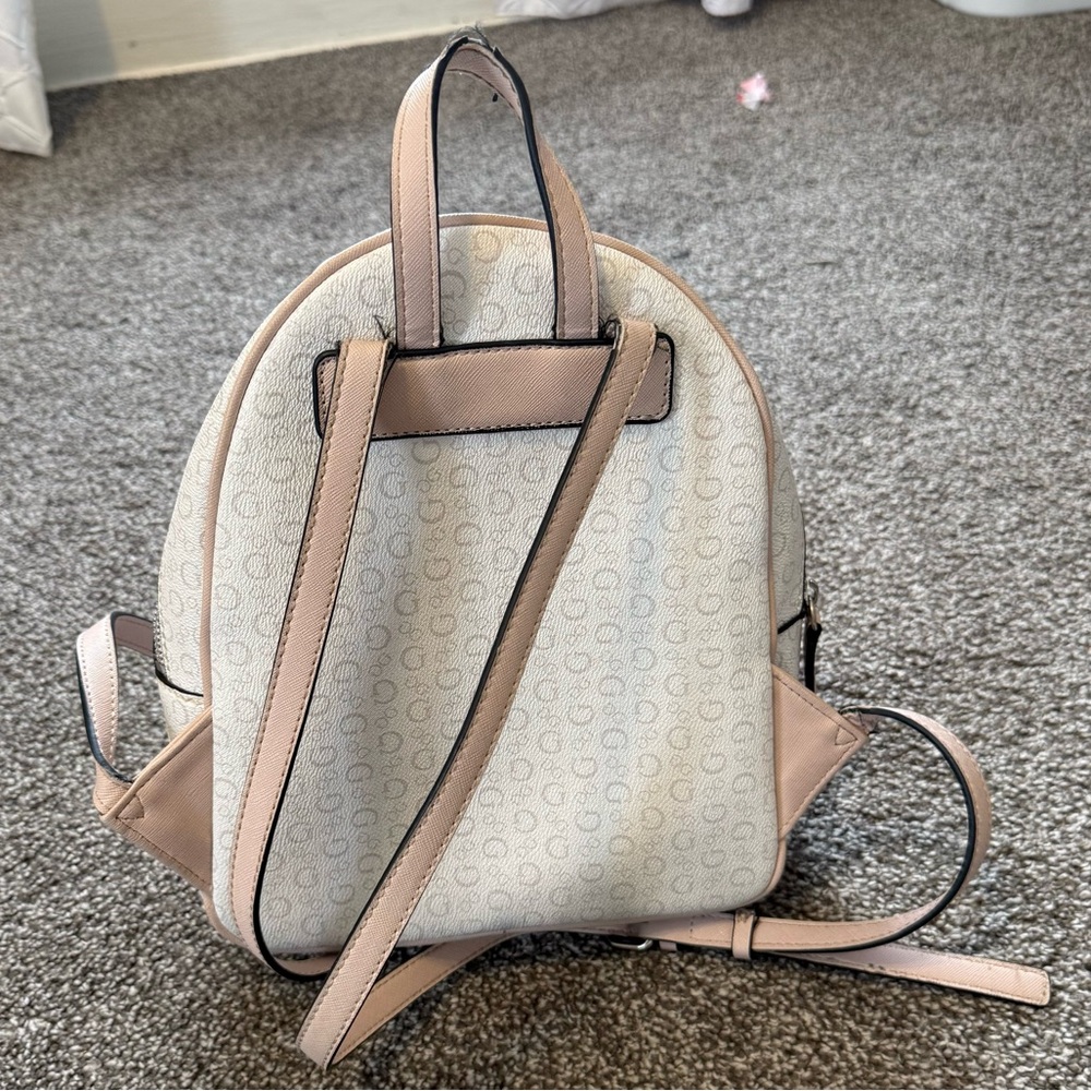 Guess Backpack - Picture 3 of 15